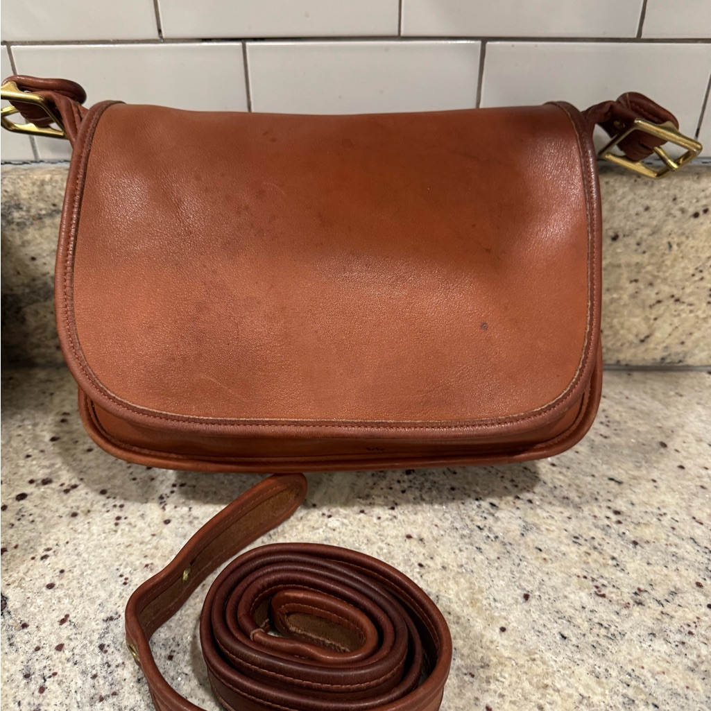 Vintage Coach Patricia Legacy Flap Crossbody Bag British Tan Vintage #9951